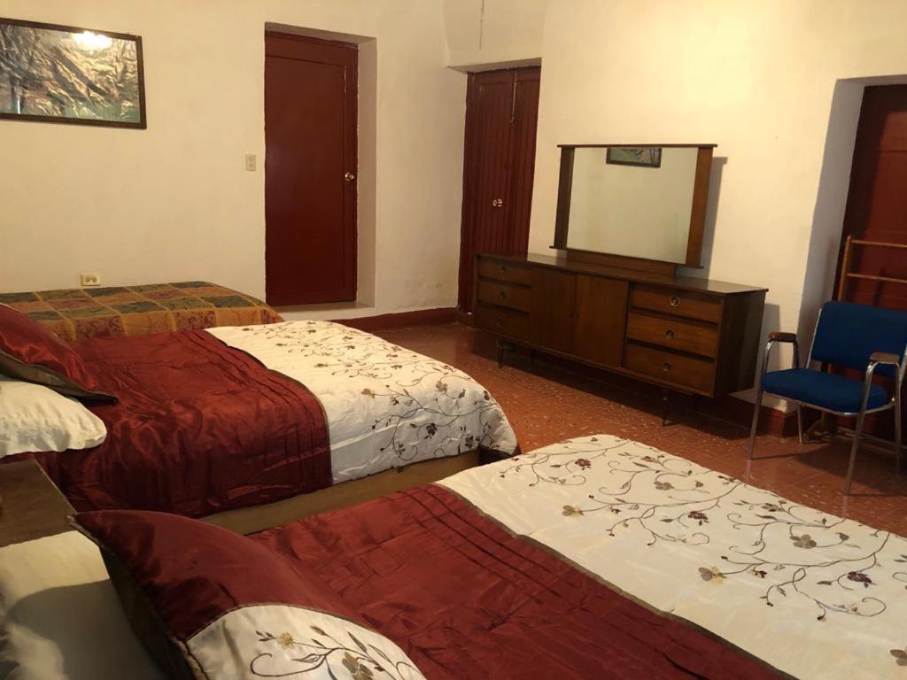 Hostal La Espanola Parras Parras de la Fuente Bagian luar foto